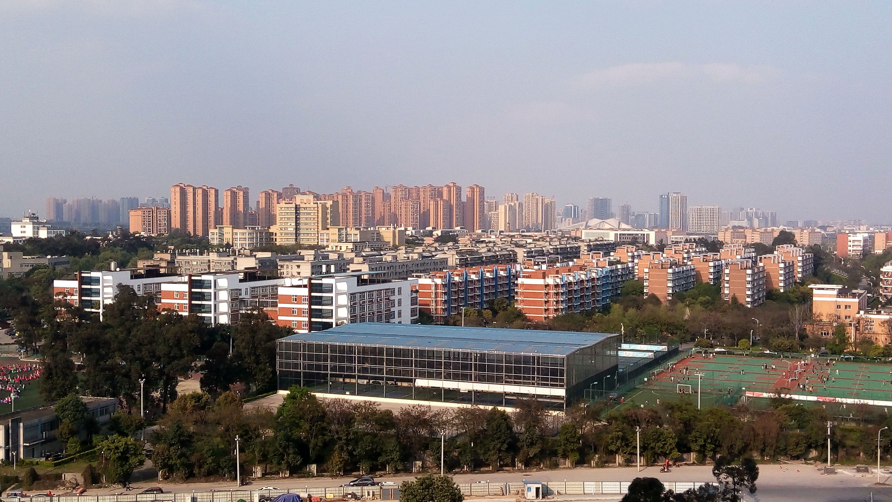 鸟瞰成都理工大学